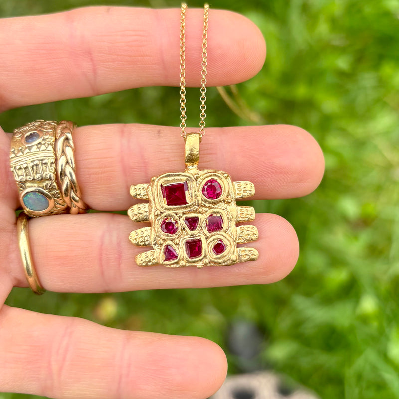 Threshold Talisman Pink 💞💓🪞🪽✨